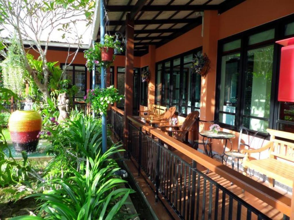 City Park Hotel Phatthalung Exterior foto