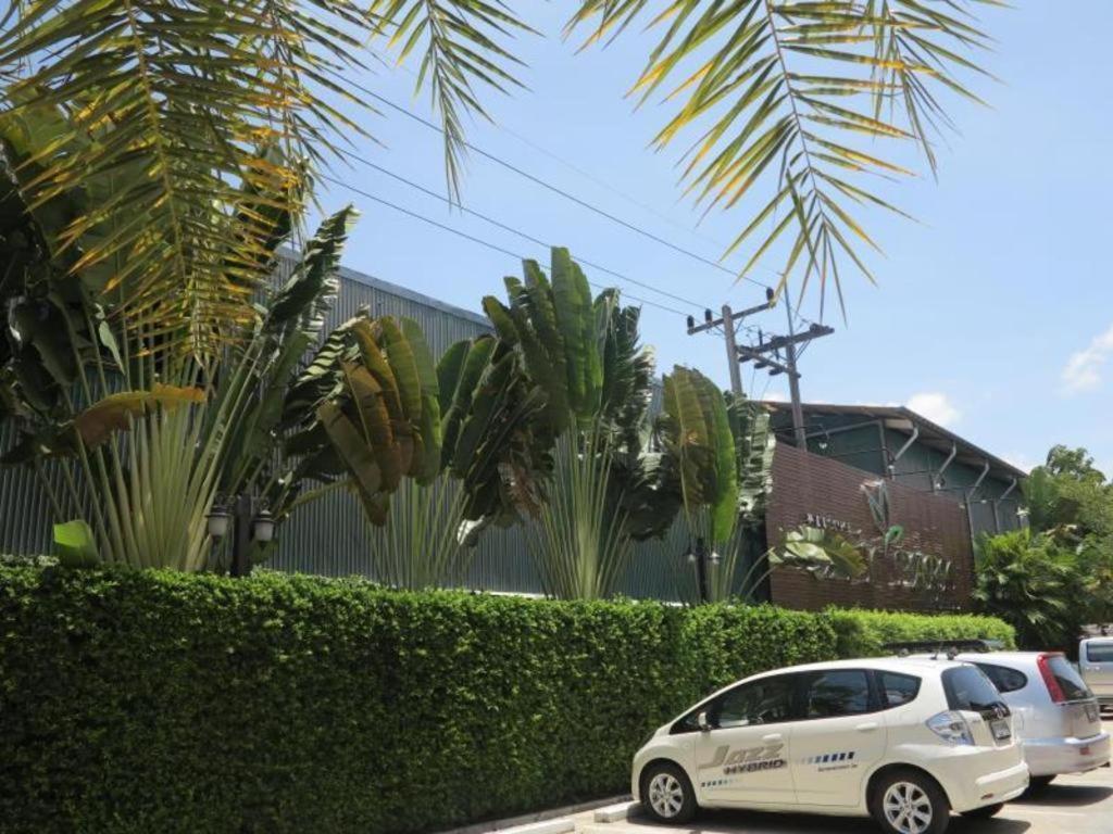 City Park Hotel Phatthalung Exterior foto