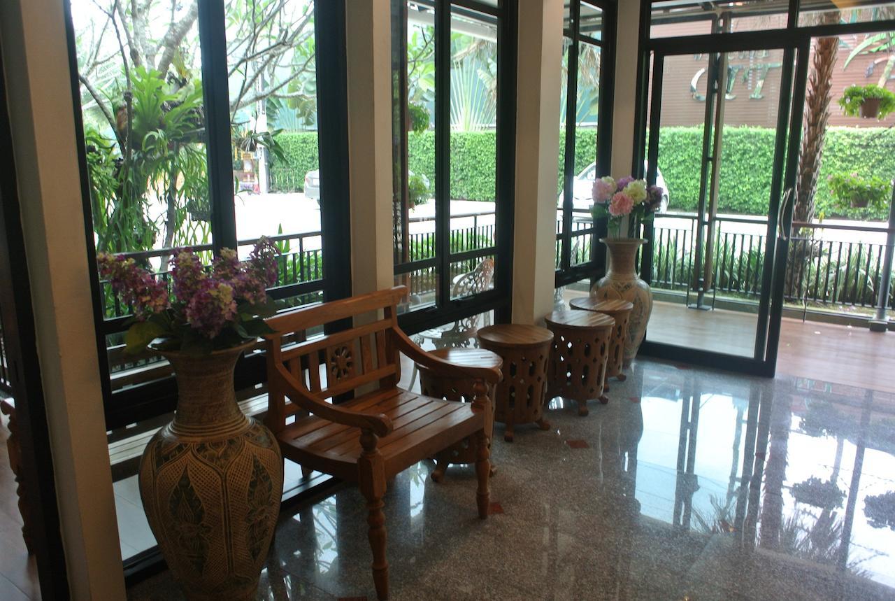 City Park Hotel Phatthalung Exterior foto